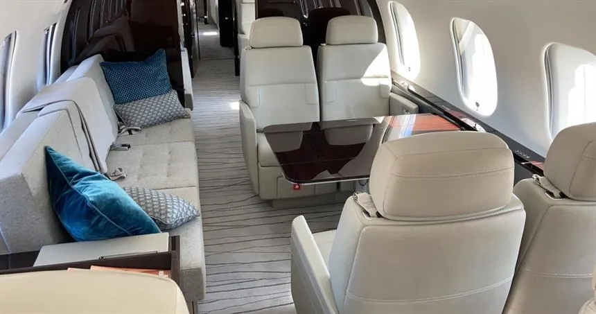 Bombardier Global 5000 - private jet photo 2
