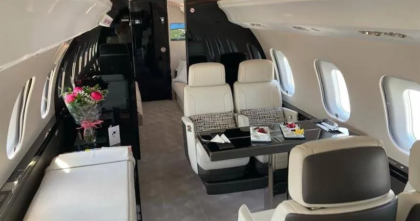 Bombardier Global 6500 - private jet photo 2