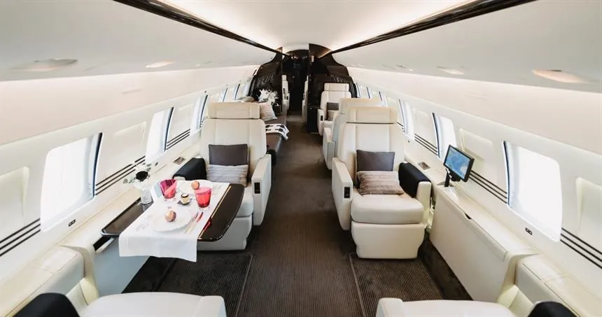Bombardier Global Express XRS - private jet photo 4