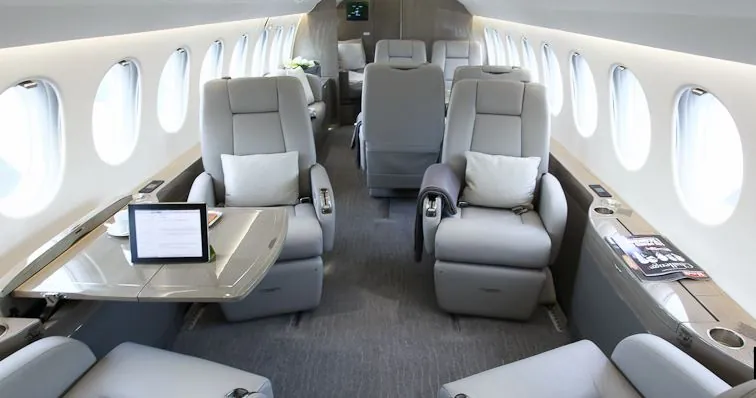 Dassault Falcon 7X - private jet photo 2