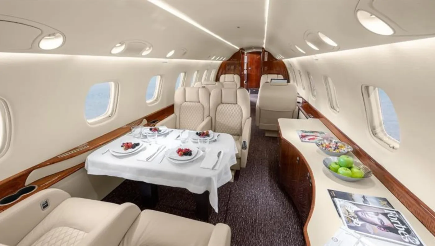 Embraer Legacy 600 - private jet photo 3