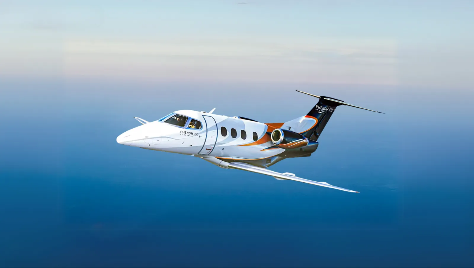 Embraer Phenom 100 - private jet charter