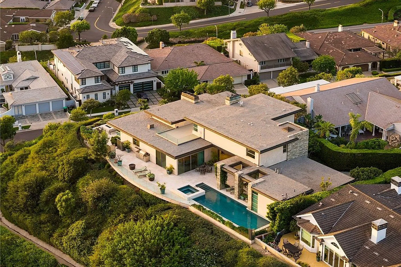 Villa Pacific - Los Angeles