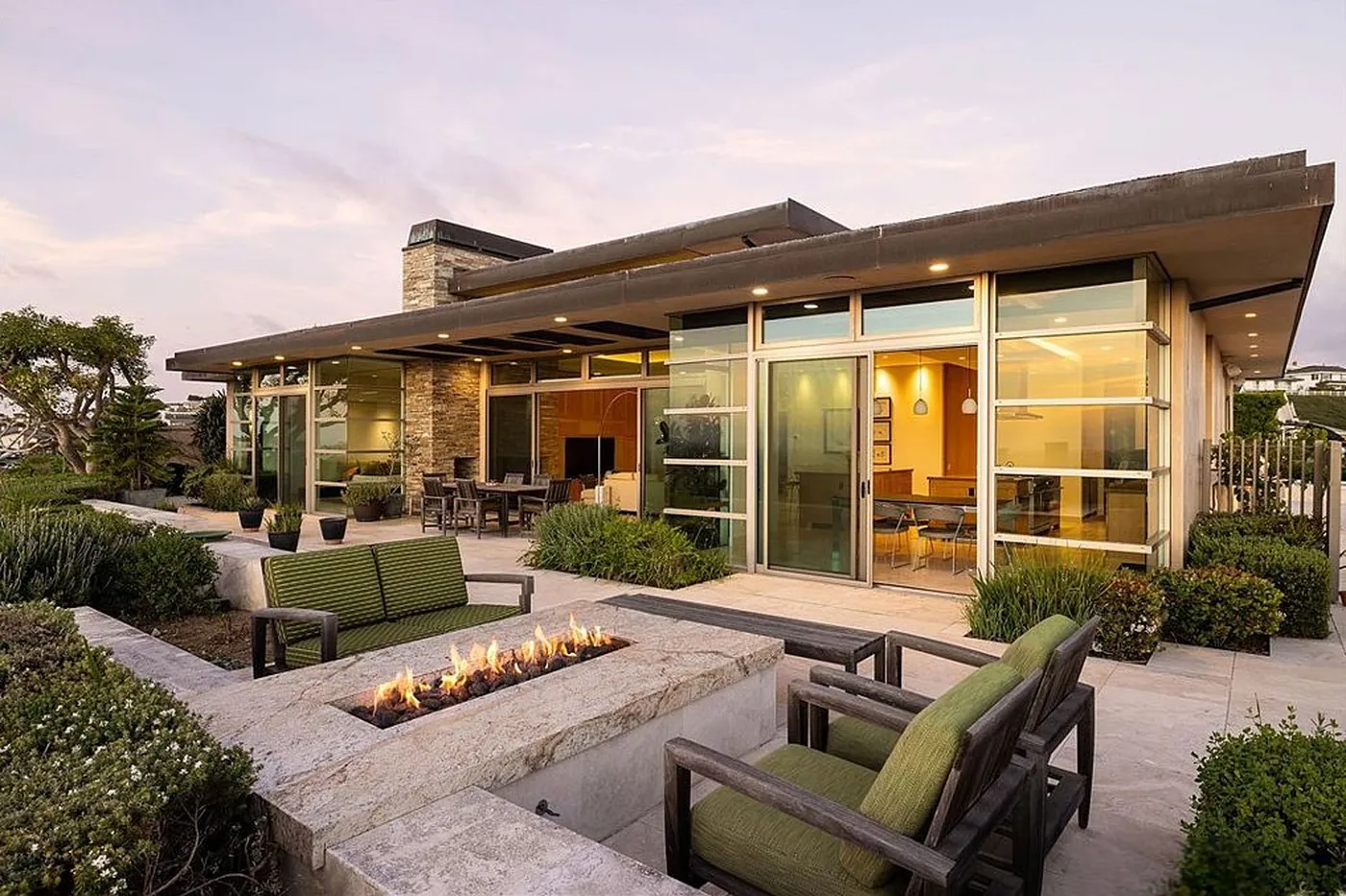 Villa Pacific - Los Angeles