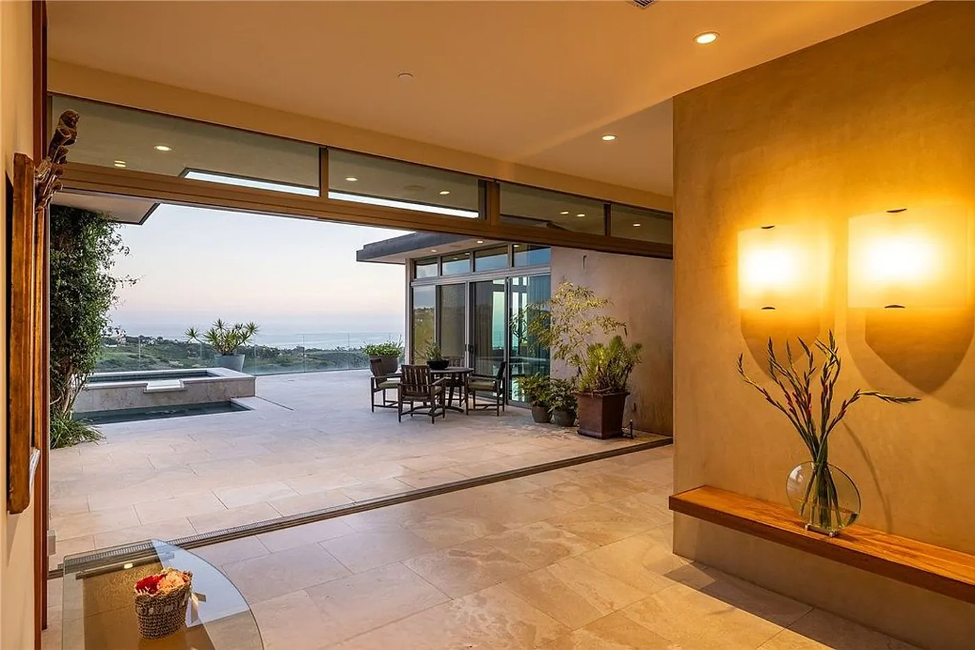 Villa Pacific - Los Angeles