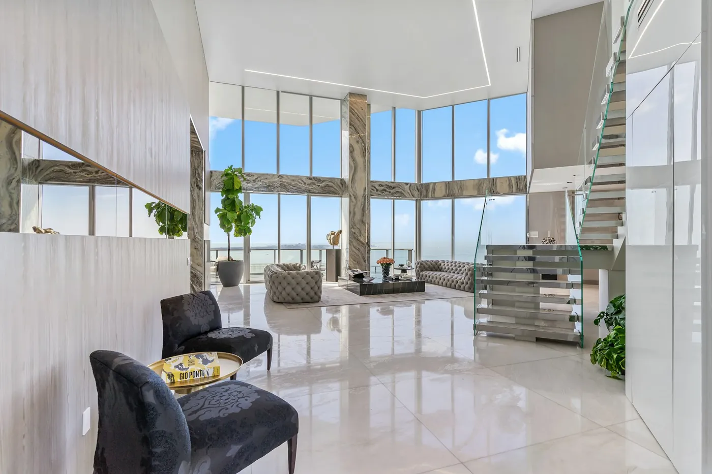 Penthouse Skyline - Miami
