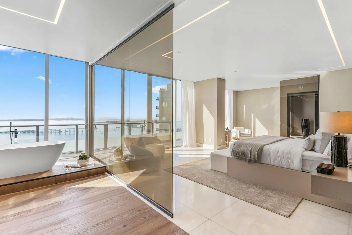 Penthouse Skyline - Miami