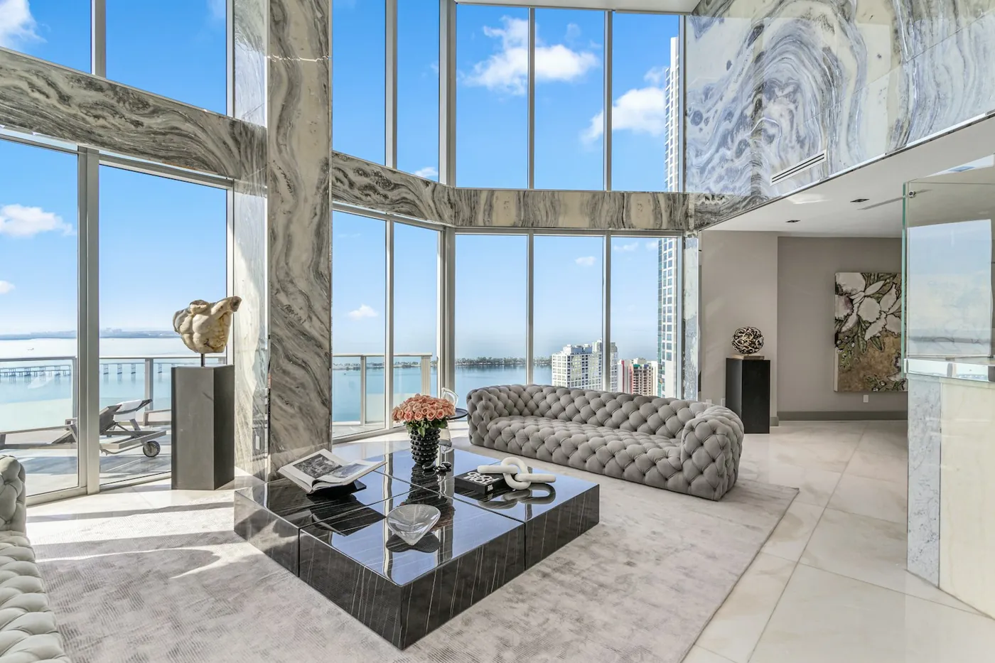 Penthouse Skyline - Miami