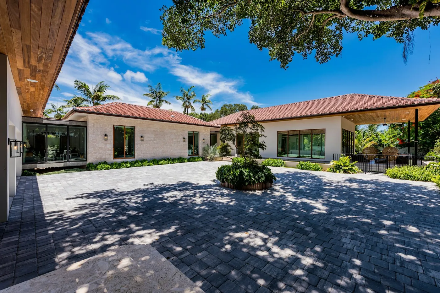 Villa Azure - Miami