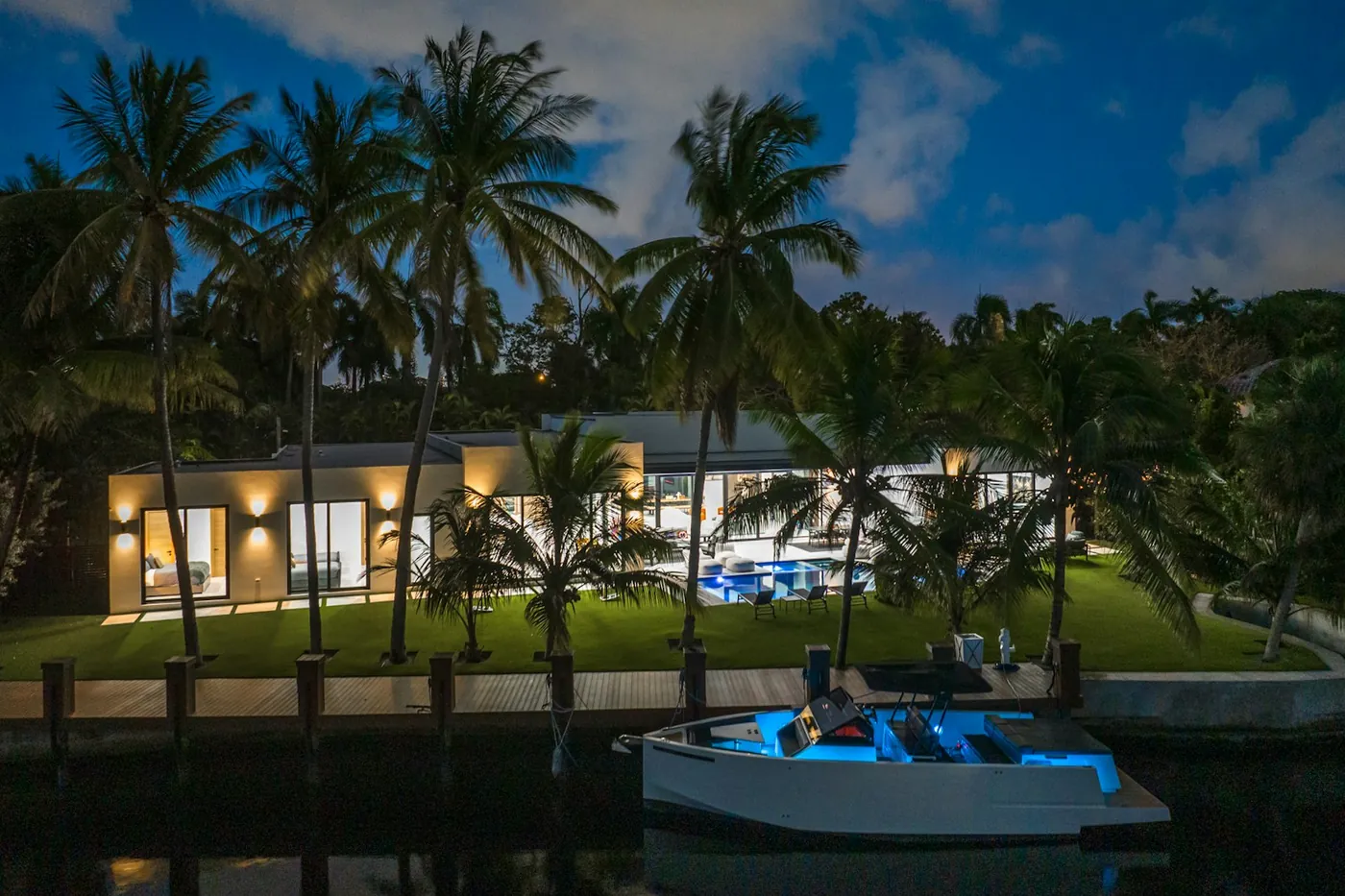 Villa Laguna - Miami