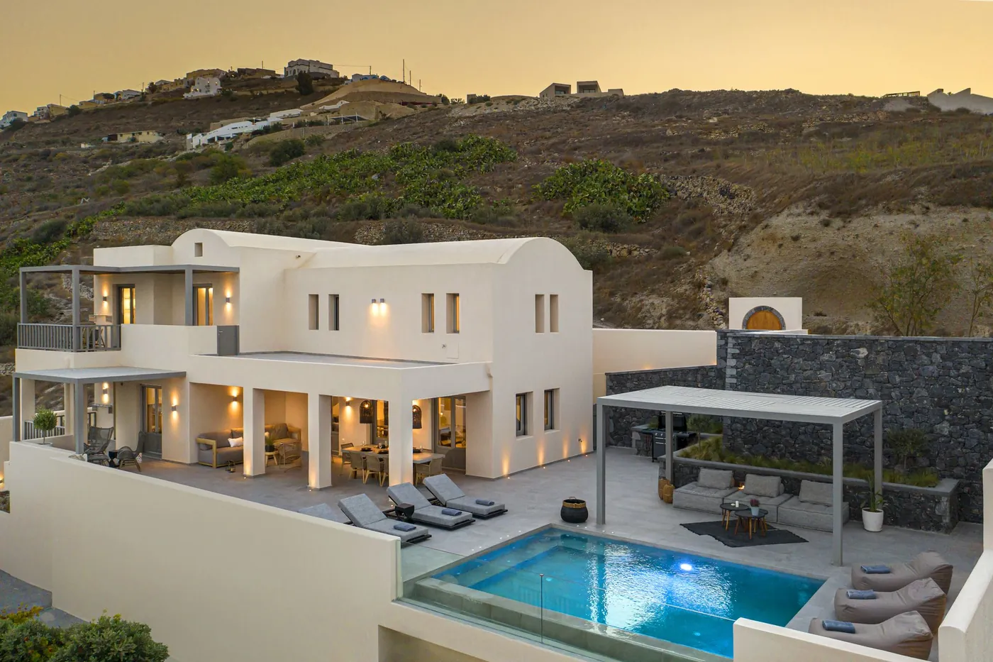 Villa Iris - Santorini