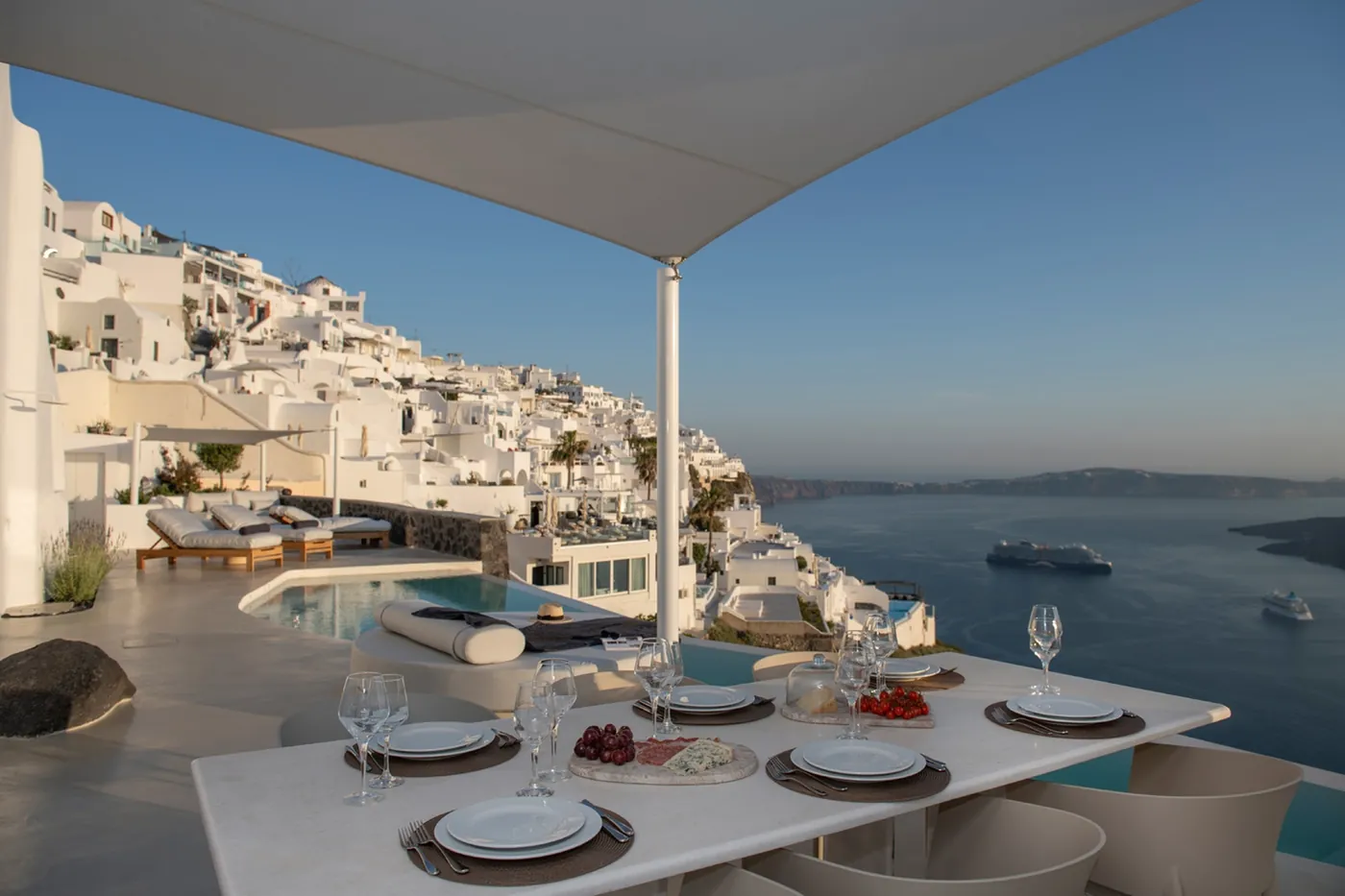 Villa Saffron - Santorini