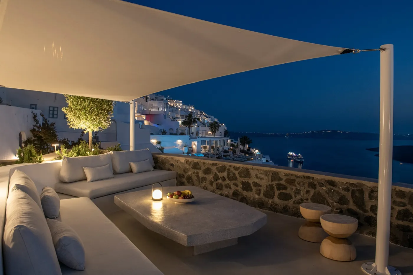 Villa Saffron - Santorini