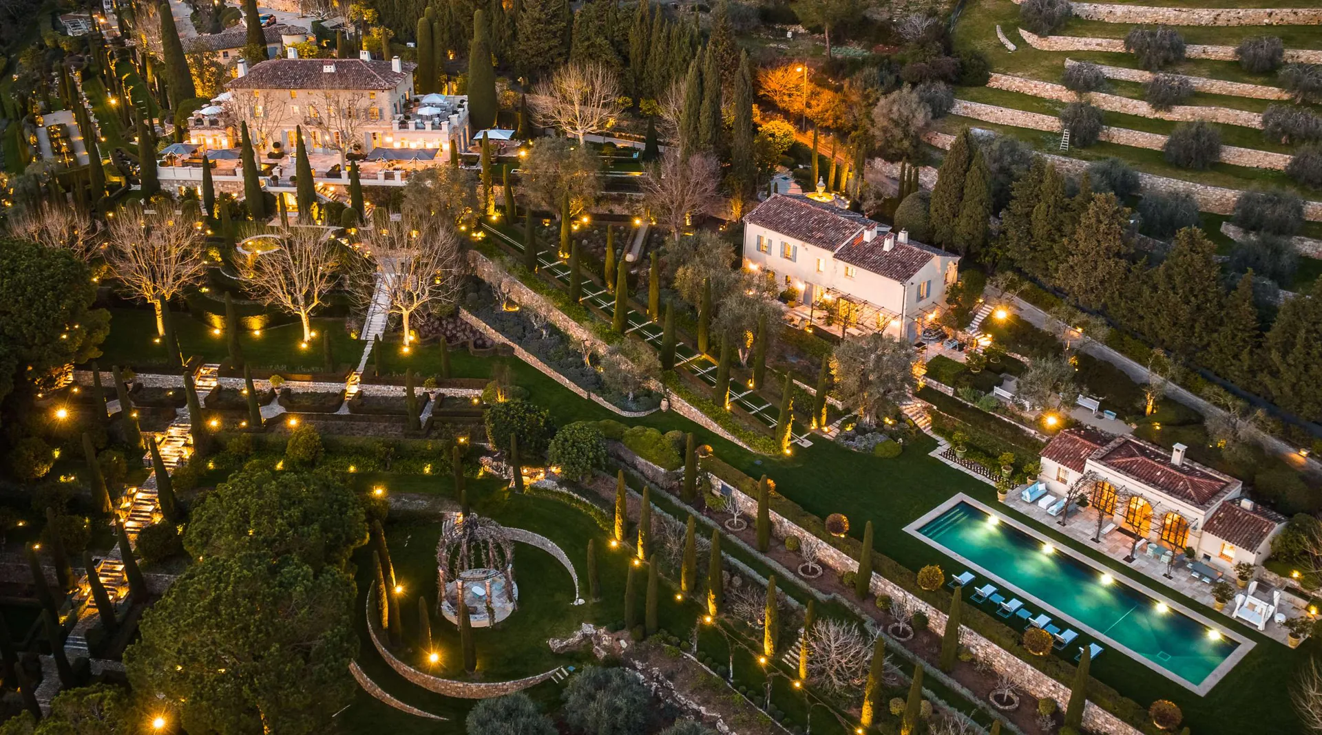 Villa Le Manoir in Mougins - luxury villa rental on the French Riviera