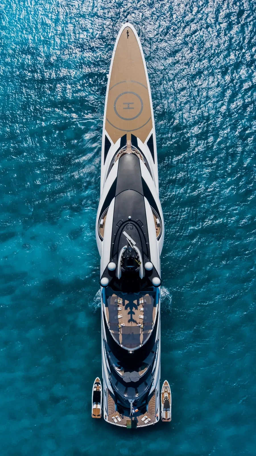 AHPO - yacht charter photo 7