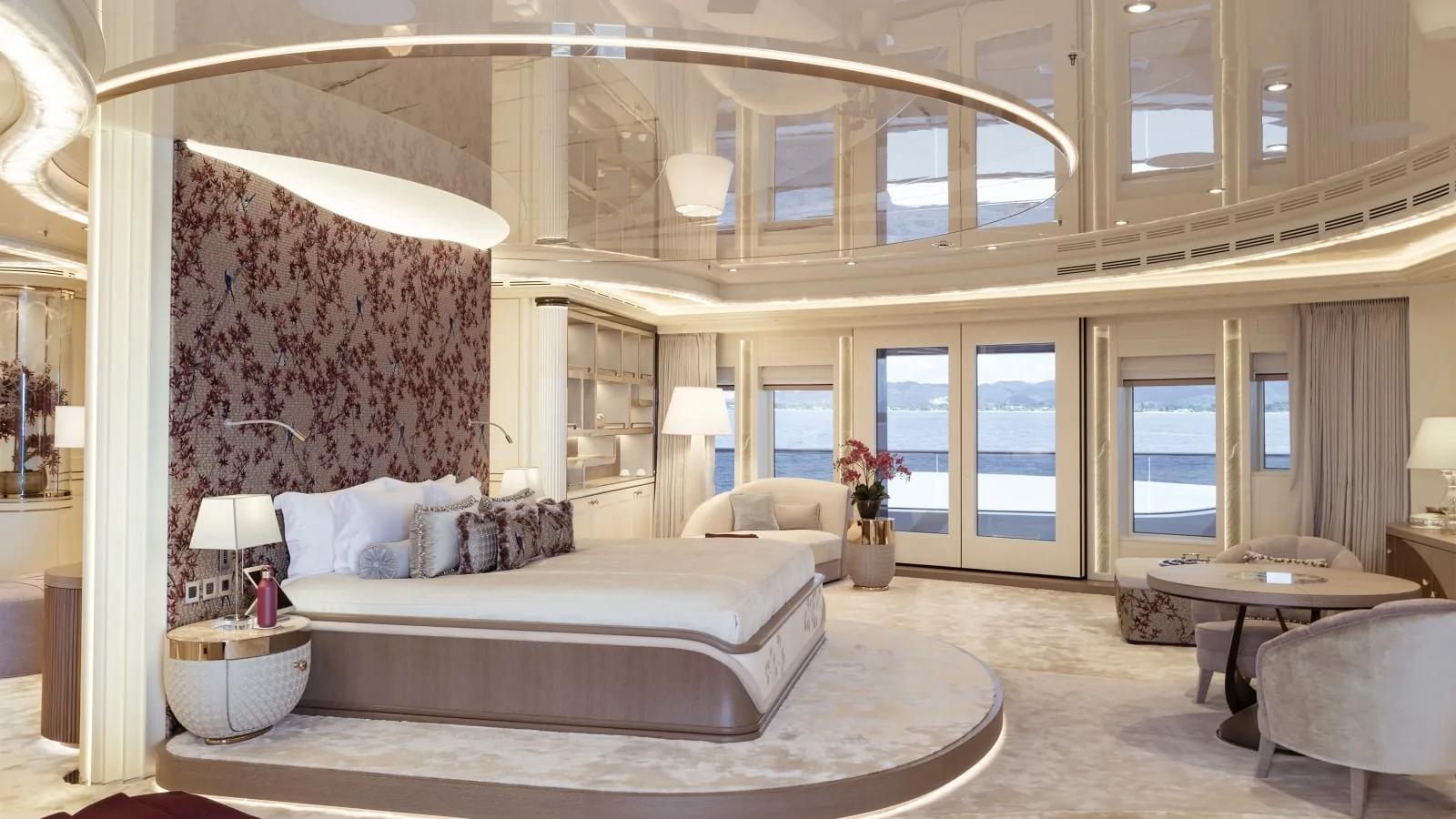 AHPO - yacht charter photo 18
