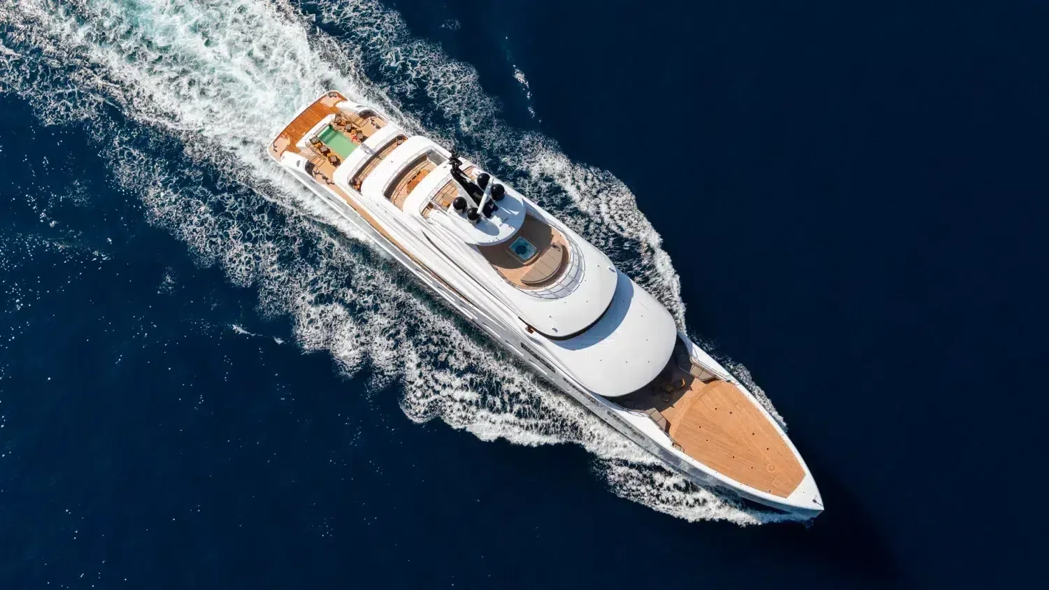 ALFA - yacht charter photo 3