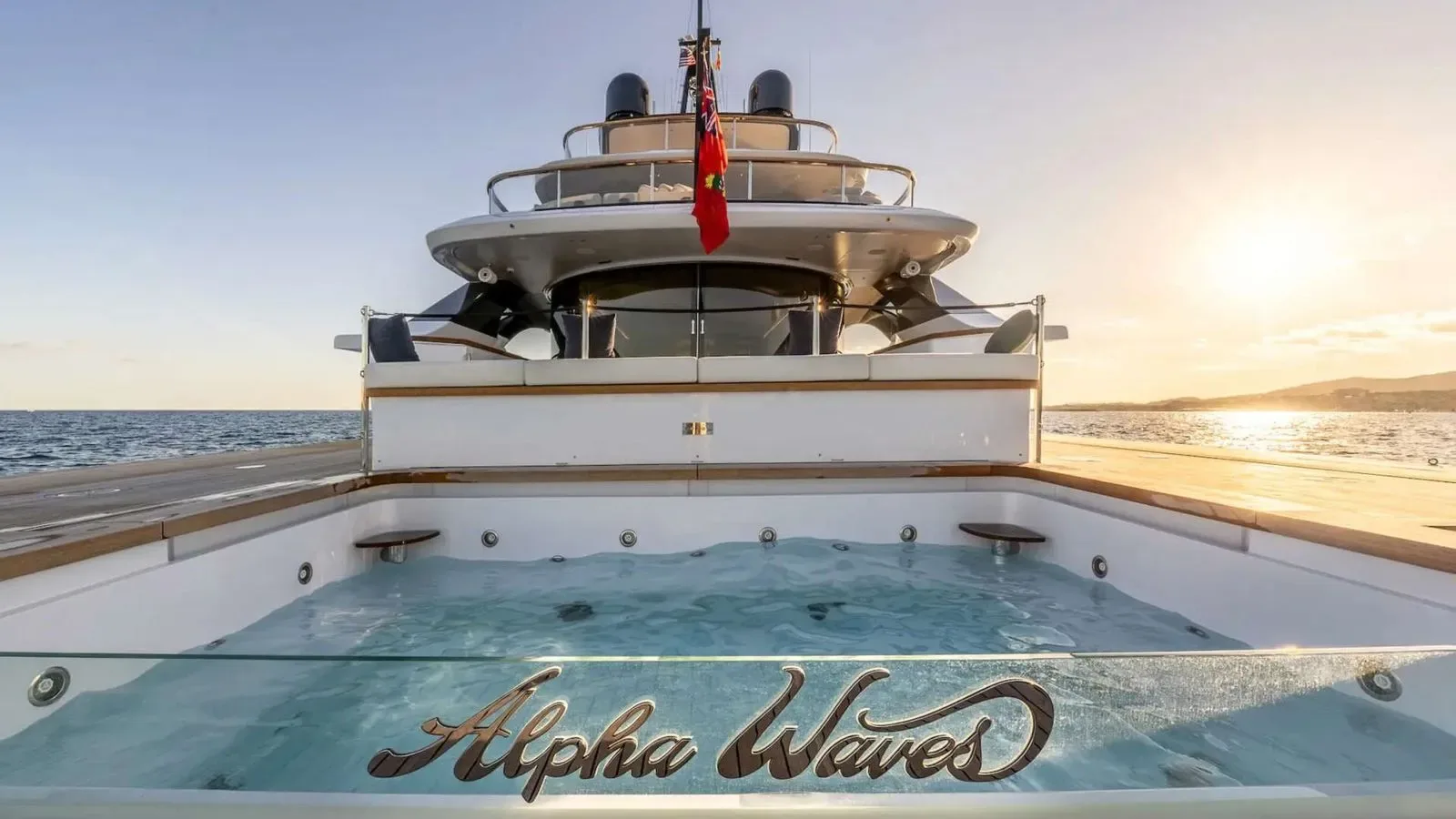 ALPHA WAVES - yacht charter photo 9