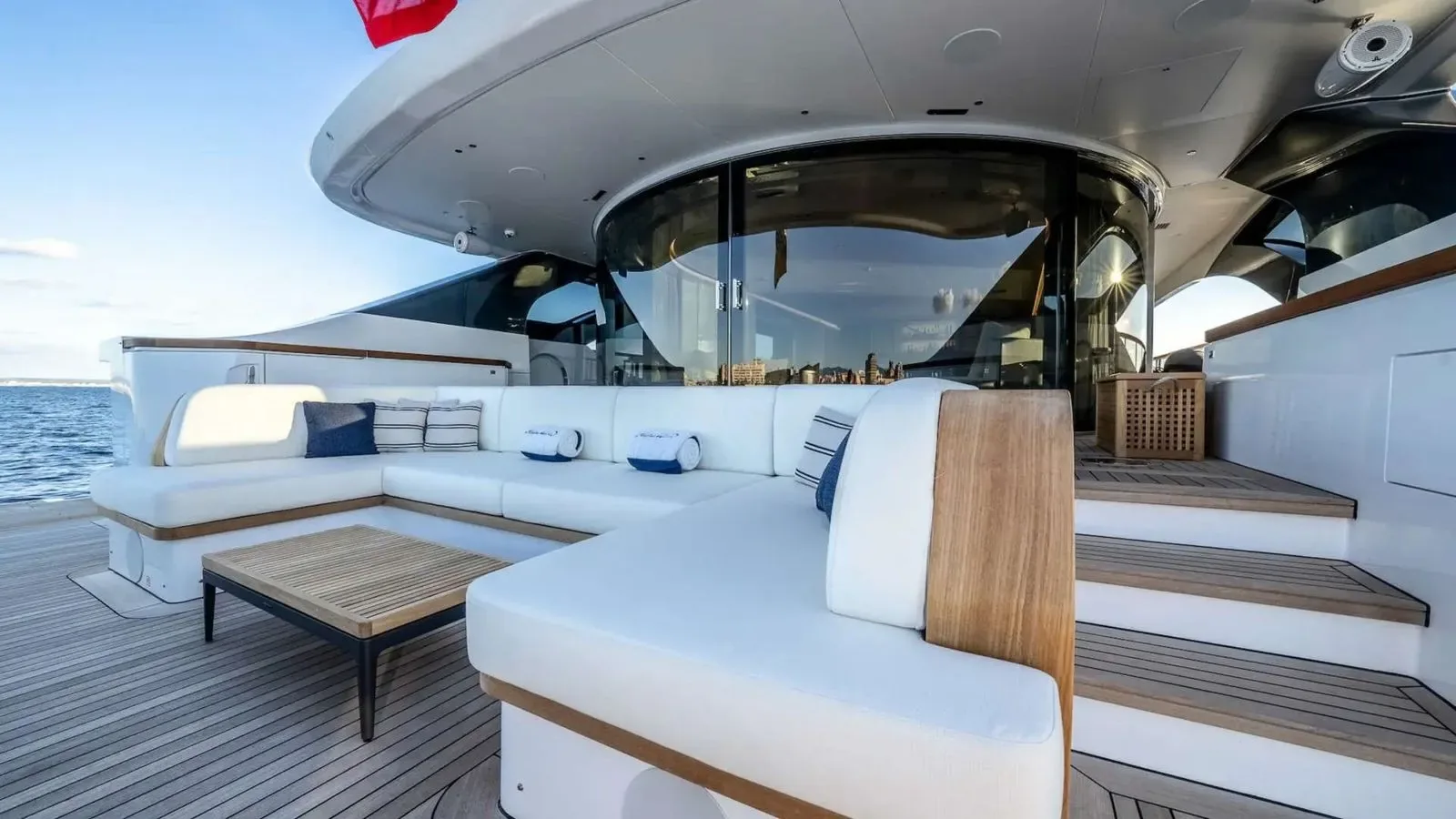ALPHA WAVES - yacht charter photo 13