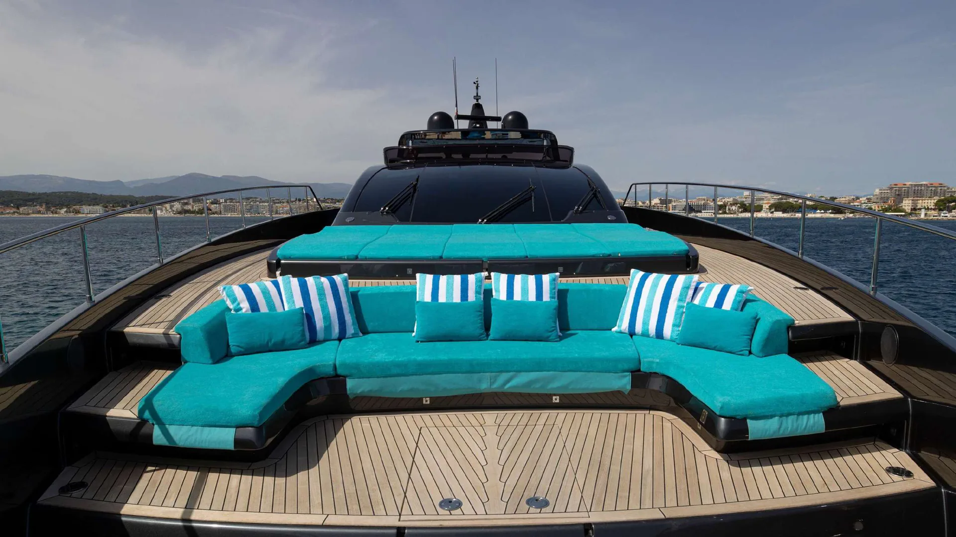 Ariyas - yacht charter photo 10