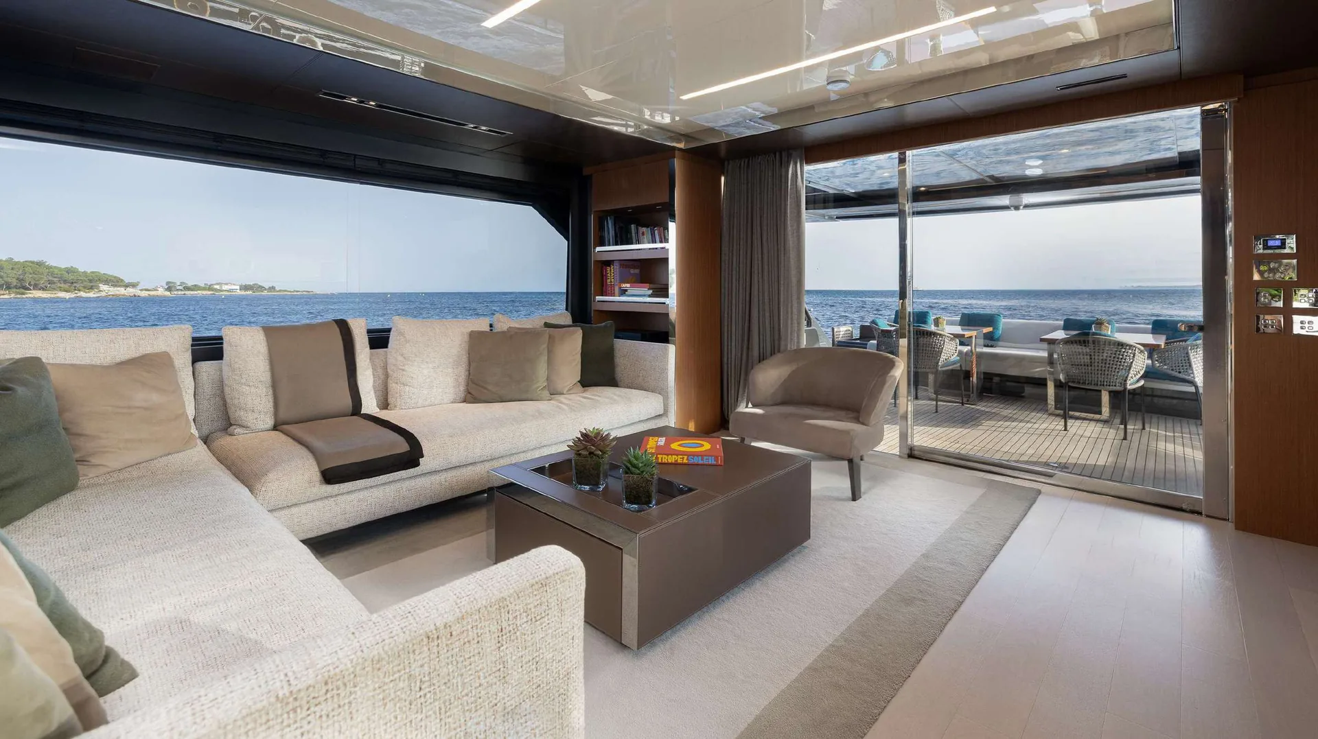 Ariyas - yacht charter photo 16