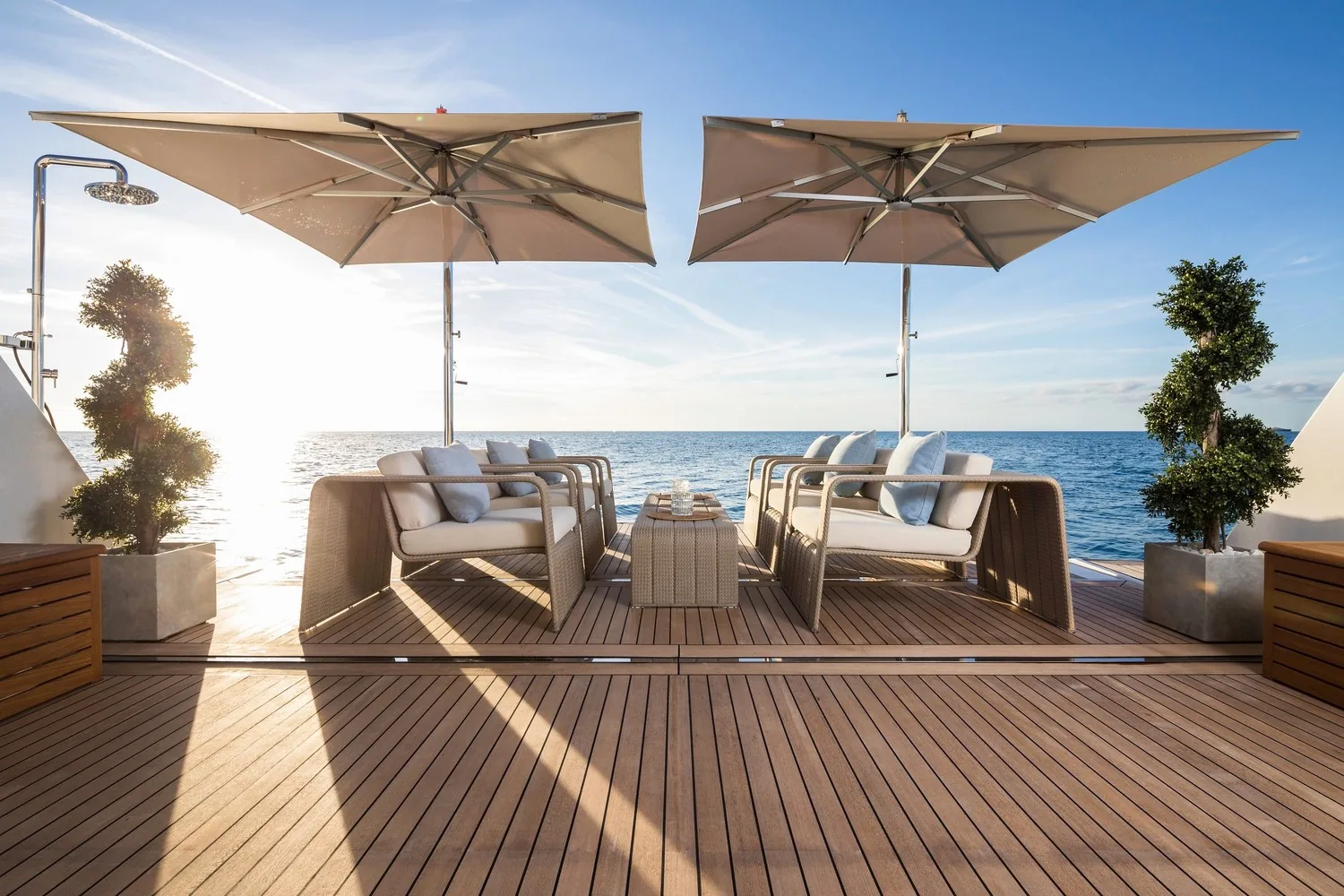 ARTISAN - yacht charter photo 9