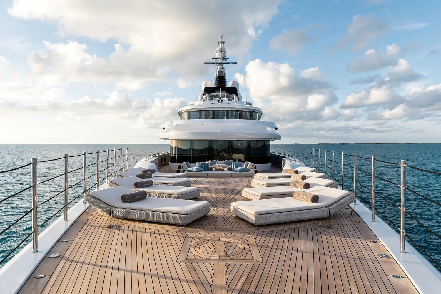 ARTISAN - yacht charter photo 17
