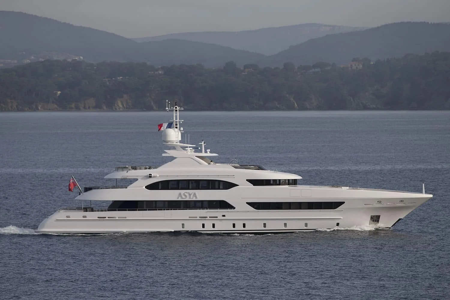 ASYA - yacht charter photo 3