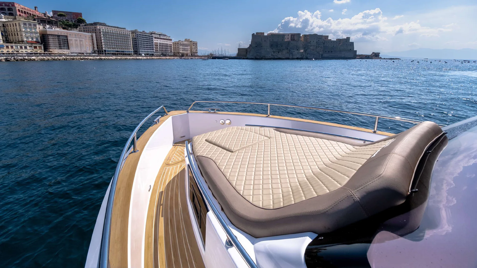 Avangarde 35 - yacht charter photo 3