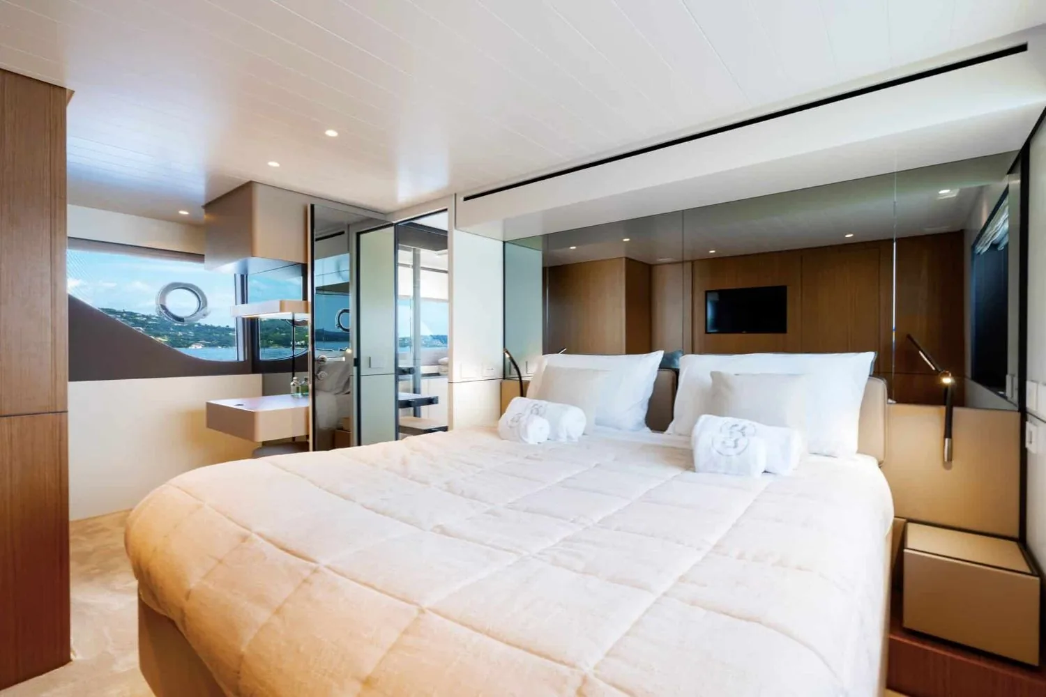 BLUEGAME BGX63 - yacht charter photo 16