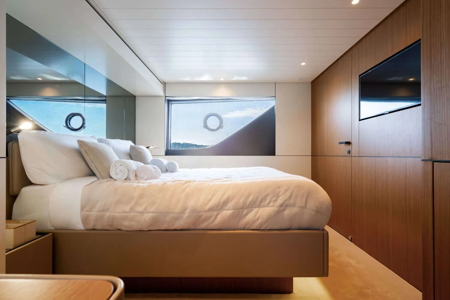 BLUEGAME BGX63 - yacht charter photo 17