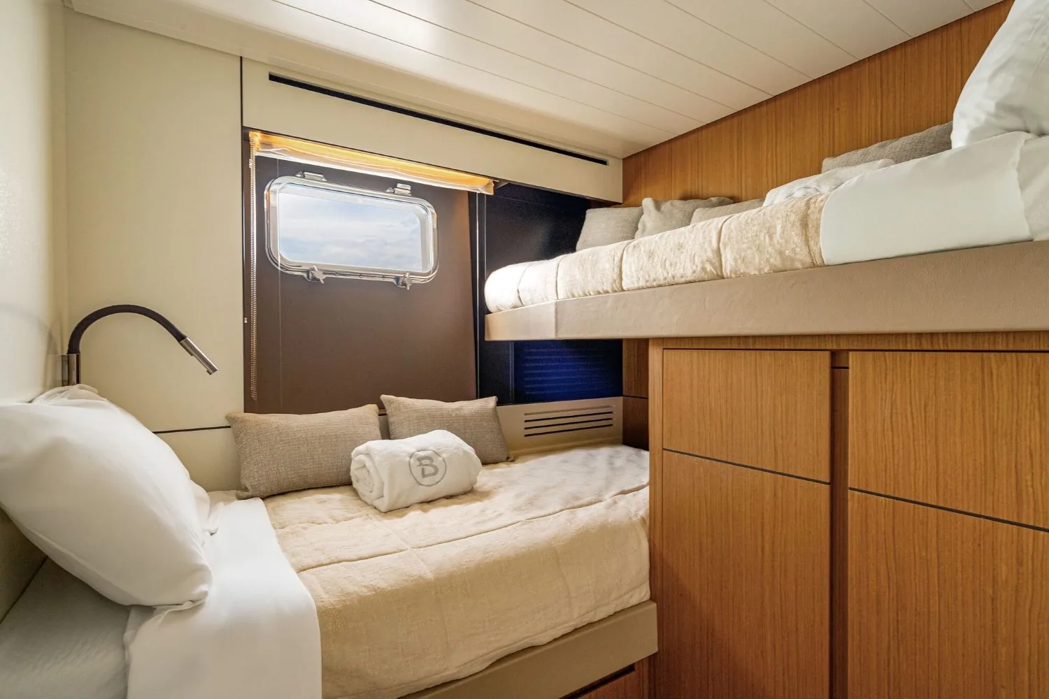 BLUEGAME BGX63 - yacht charter photo 18