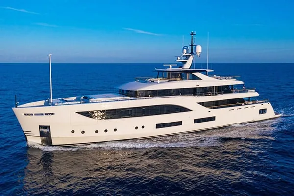 C - yacht charter French Riviera