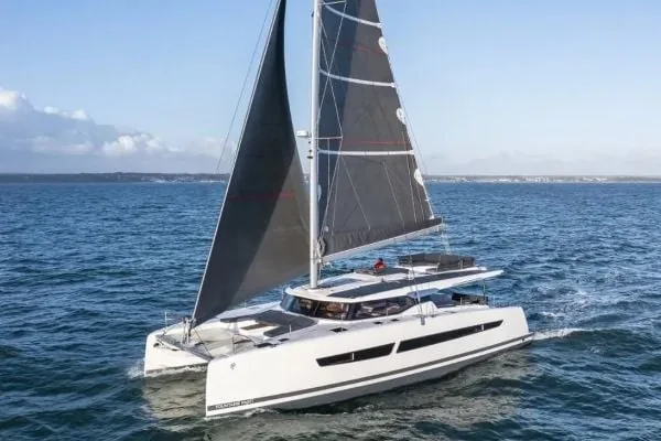 CATAMARAN AURA 51 - yacht charter French Riviera