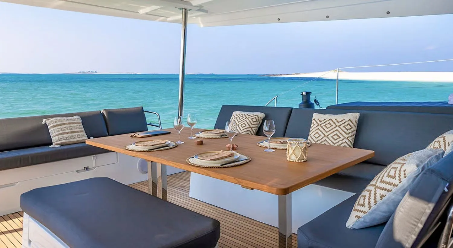 CATAMARAN AURA 51 - yacht charter photo 7