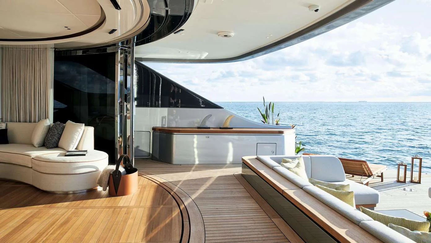 Cosmico - yacht charter photo 12