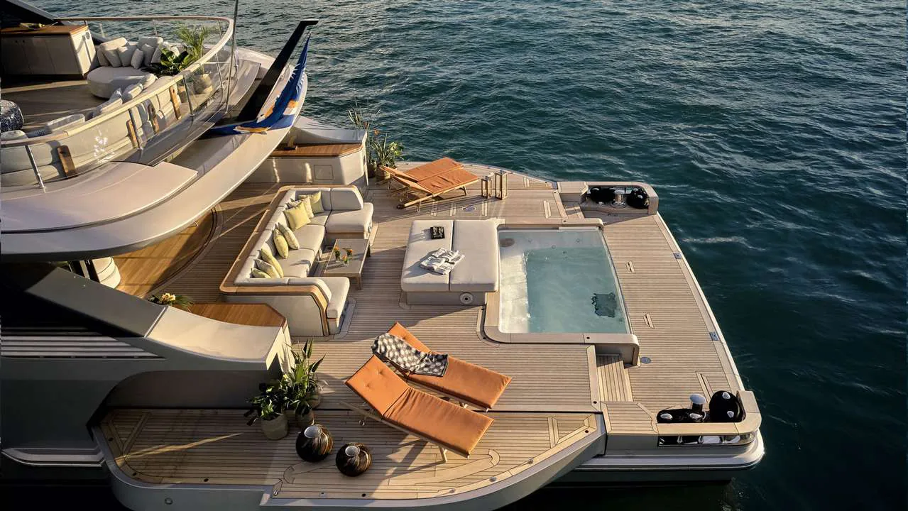 Cosmico - yacht charter photo 17