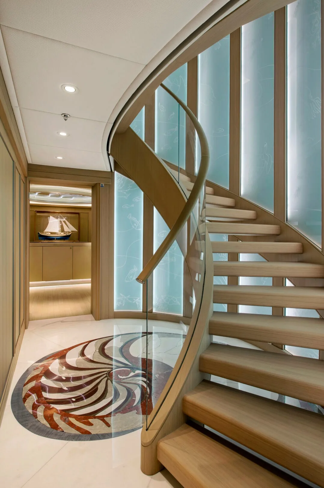 DREAM - yacht charter photo 16