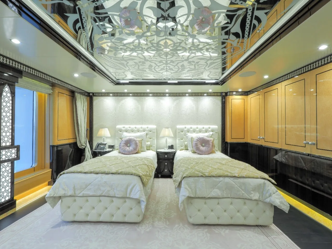 ELEMENTS - yacht charter photo 6