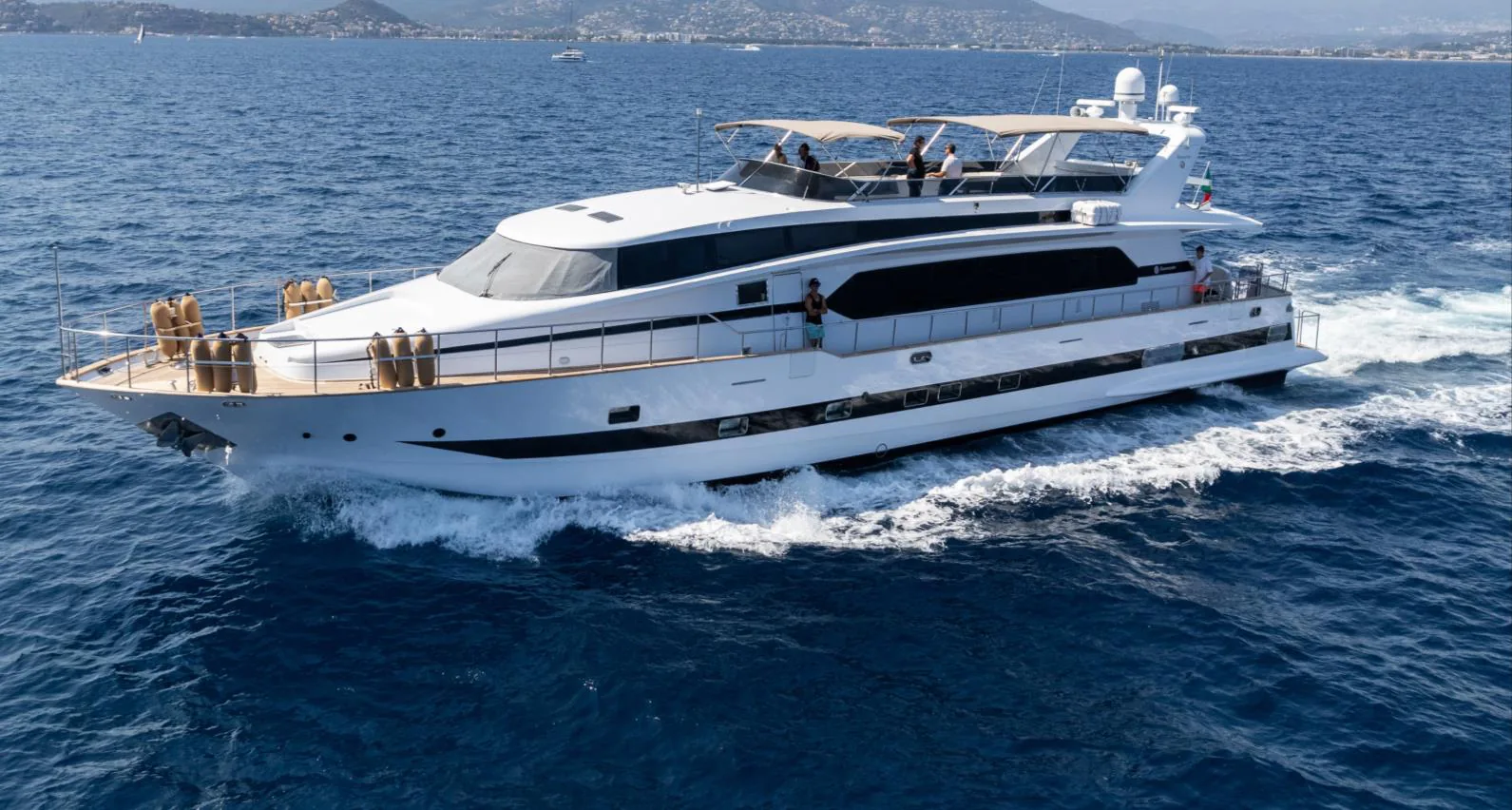 Faith - yacht charter photo 4