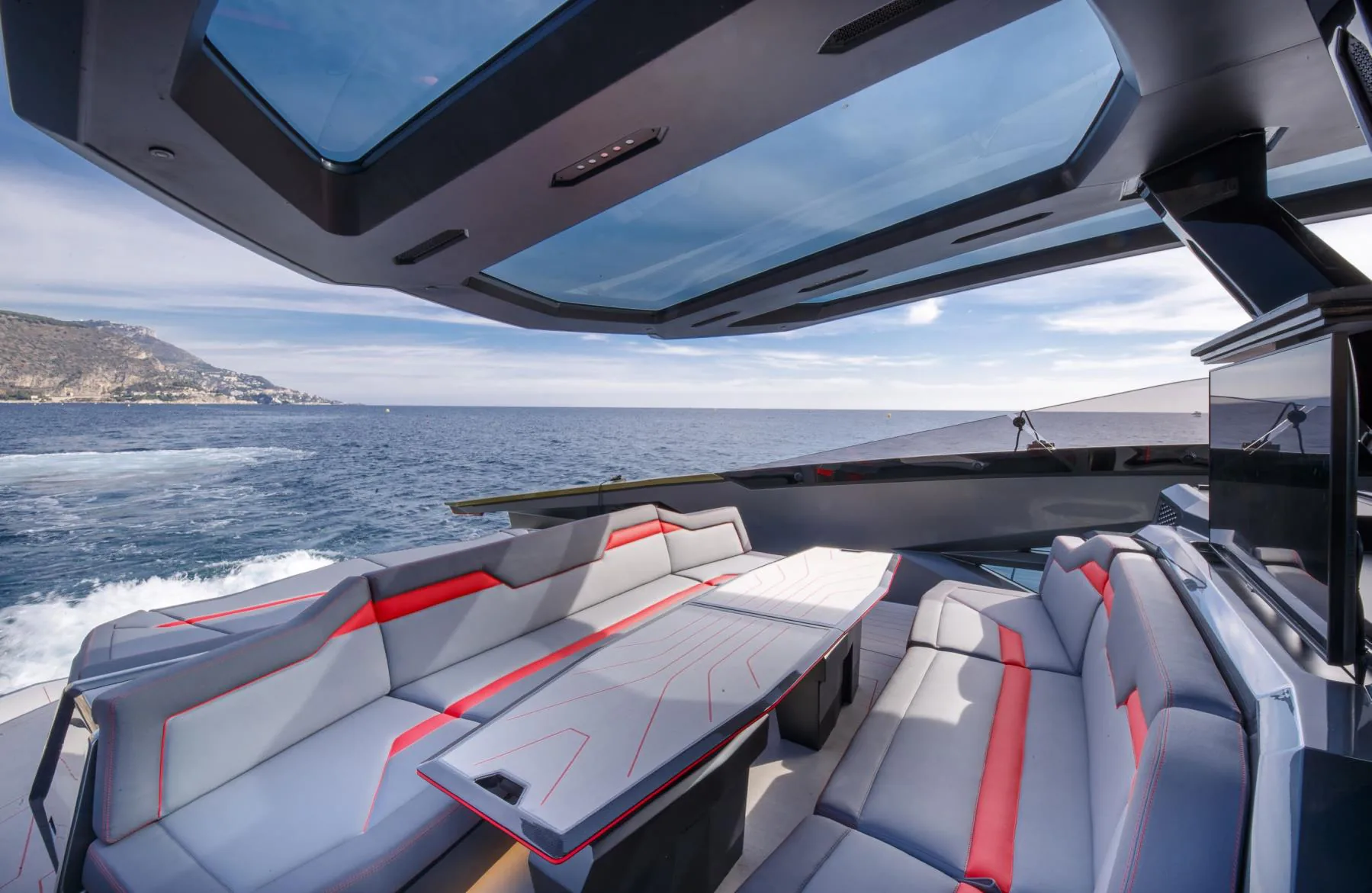 Fast One - yacht charter photo 8