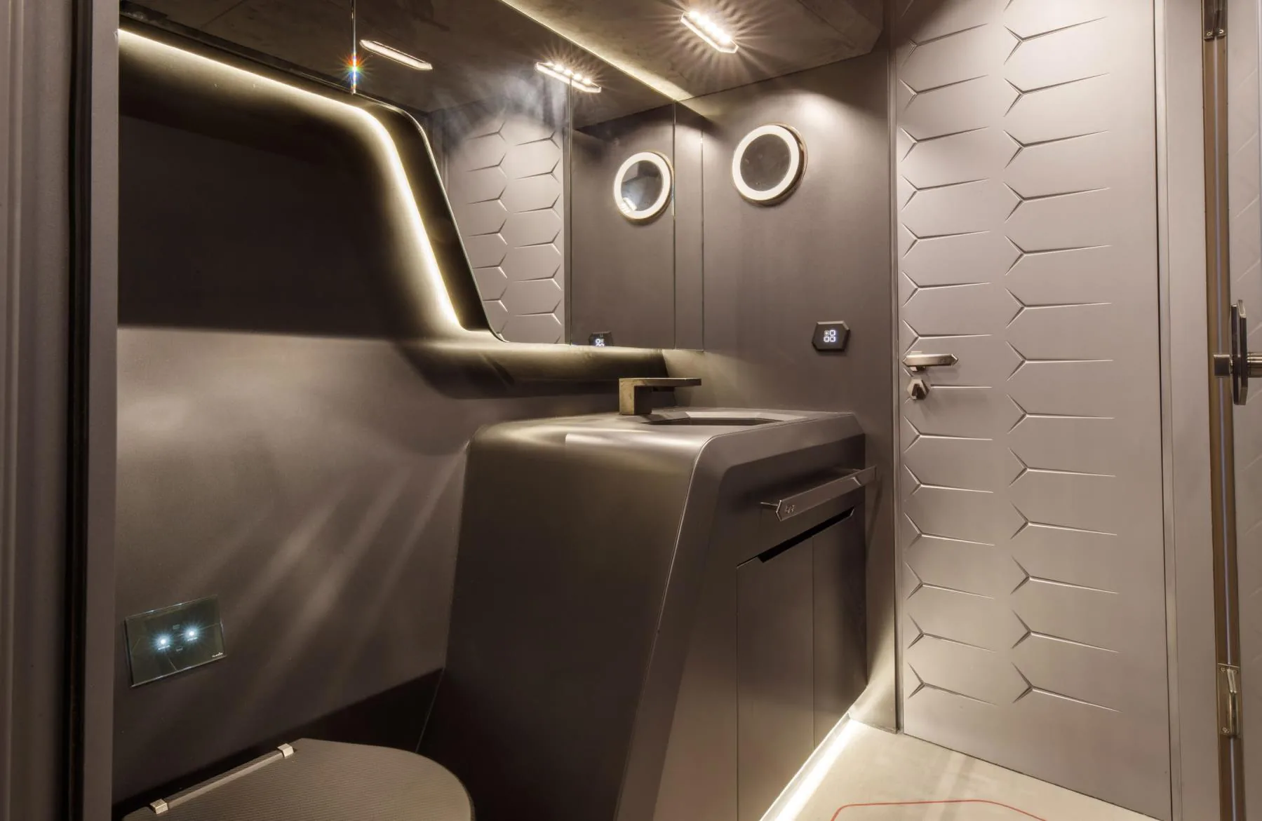Fast One - yacht charter photo 13