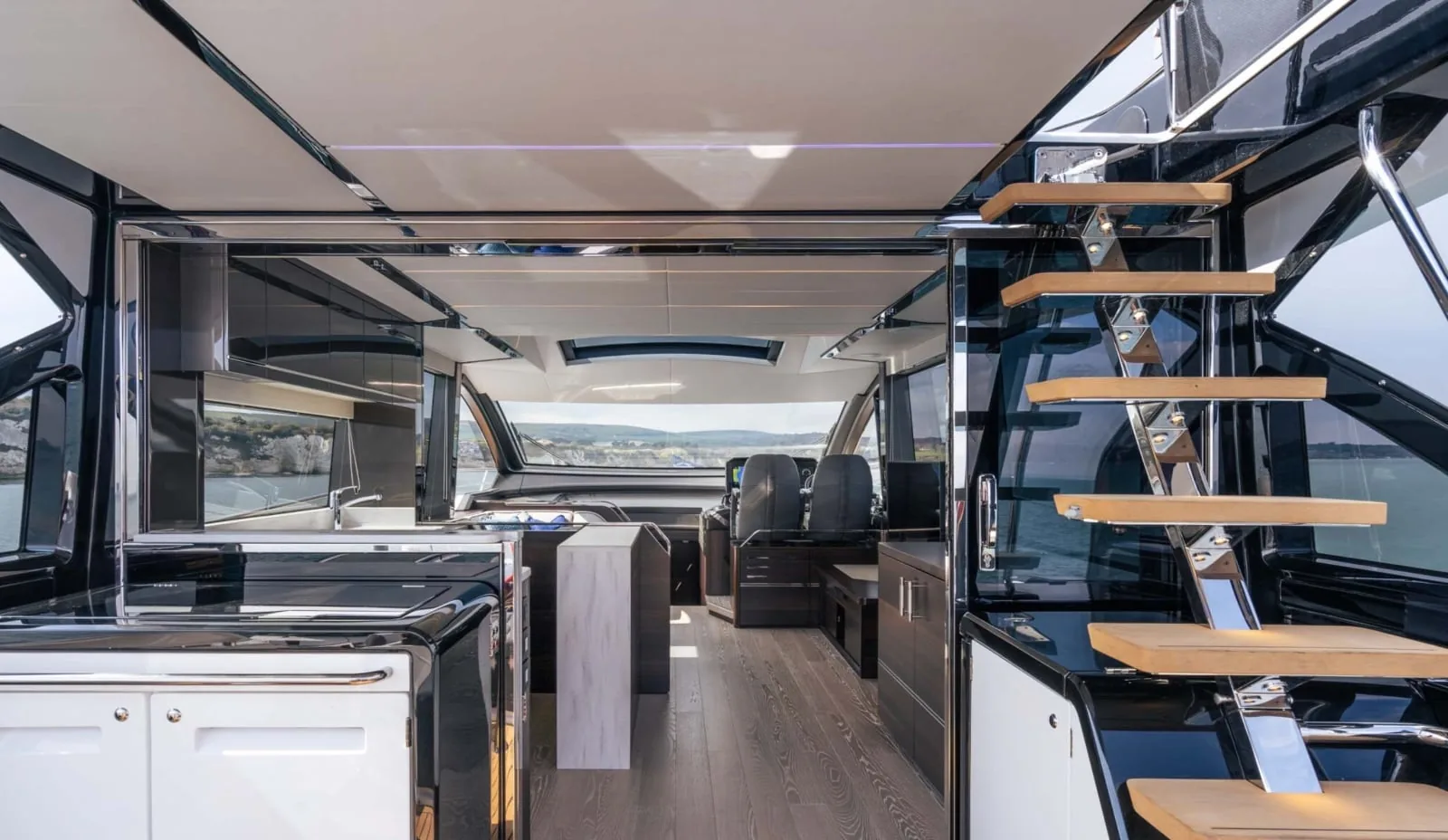 FORZA - yacht charter photo 11