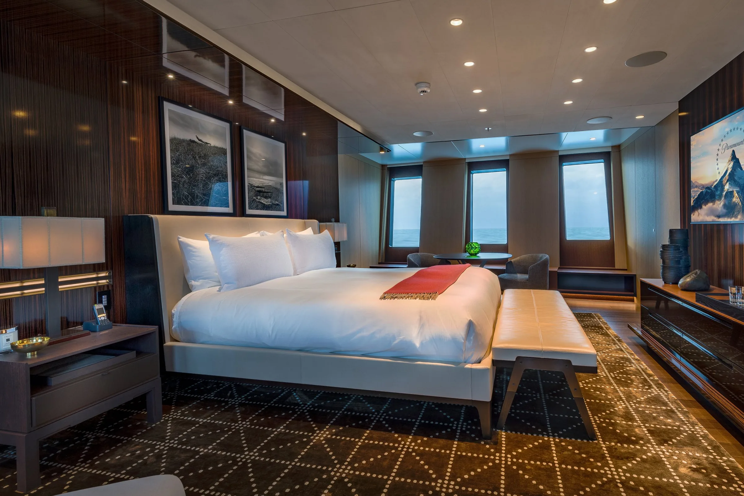 HALO - yacht charter photo 3
