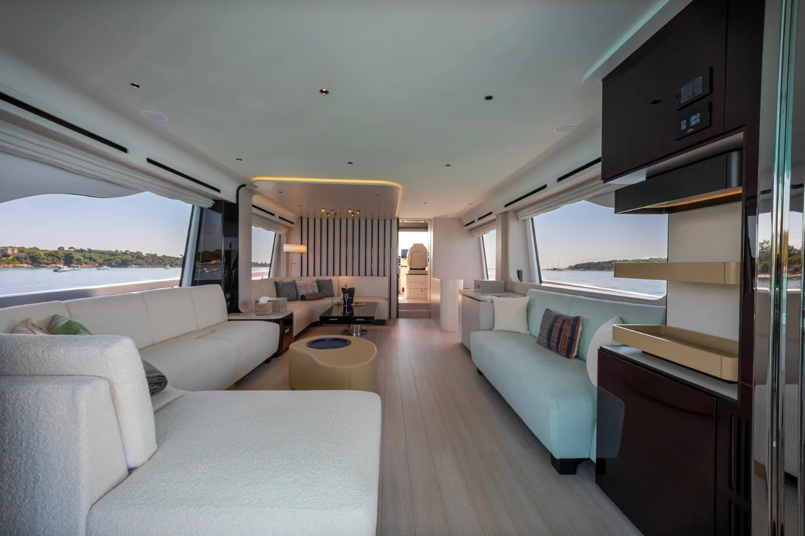 IMAGINE - yacht charter photo 12