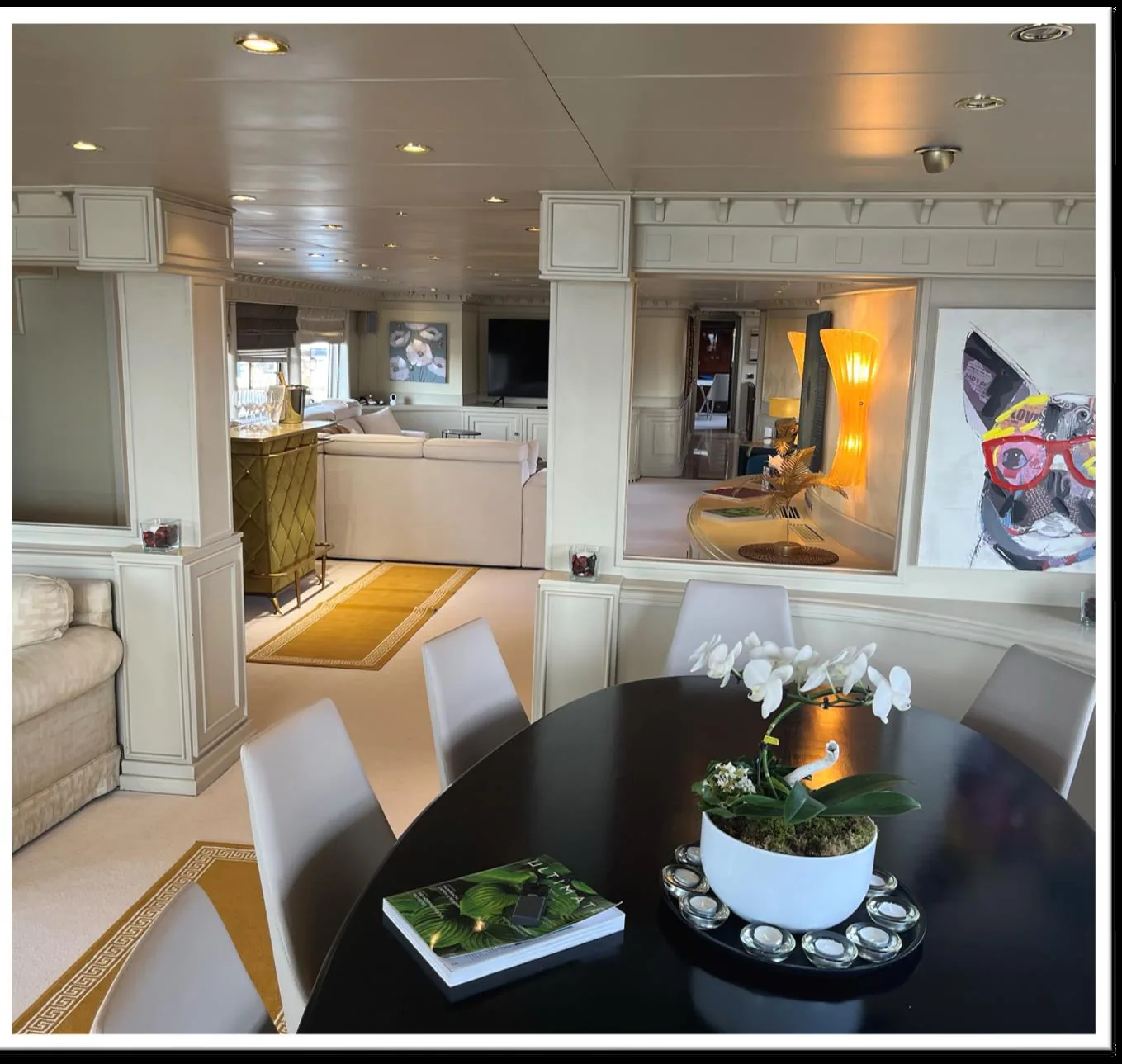 Jojo - yacht charter photo 9