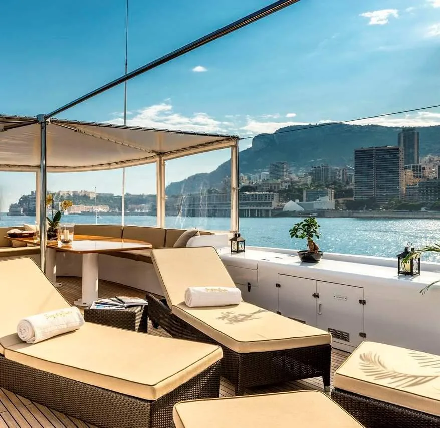 Jojo - yacht charter photo 15