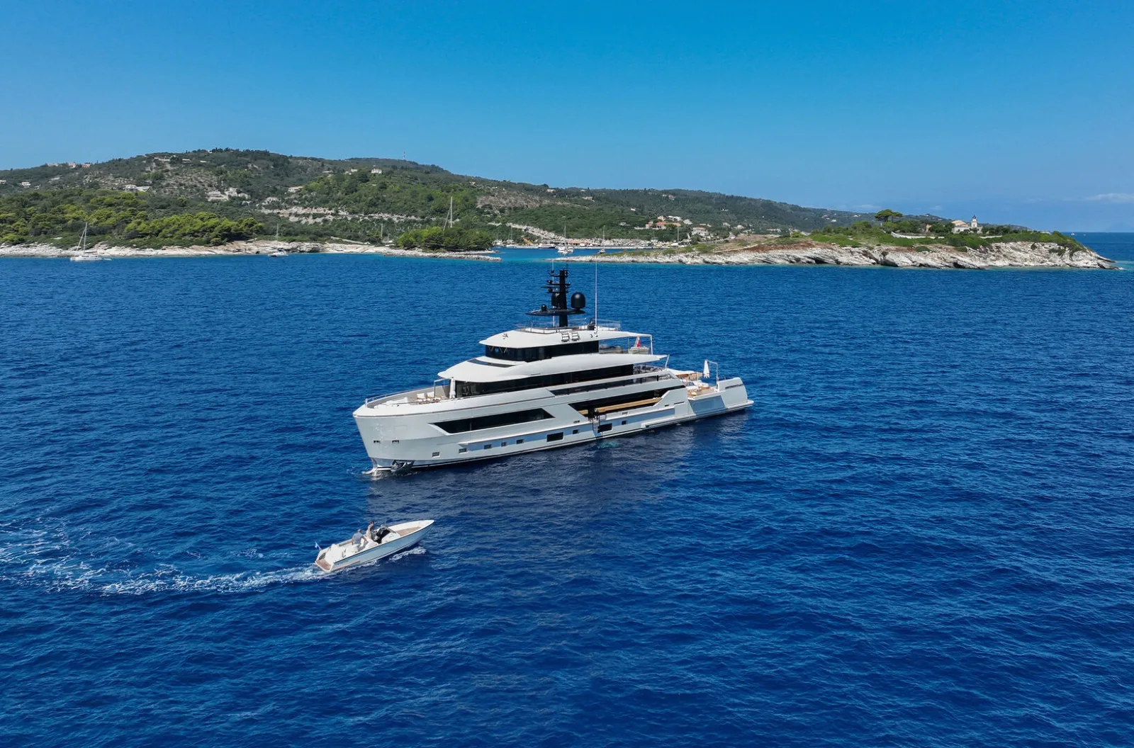 LA LA LAND - yacht charter photo 7