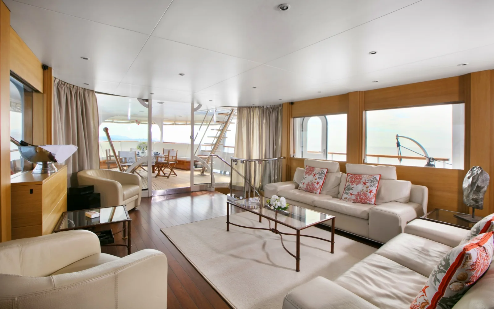 LADY JERSEY - yacht charter photo 15