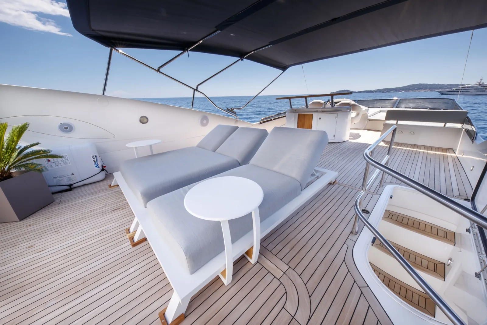 LADY YOUSRA - yacht charter photo 8